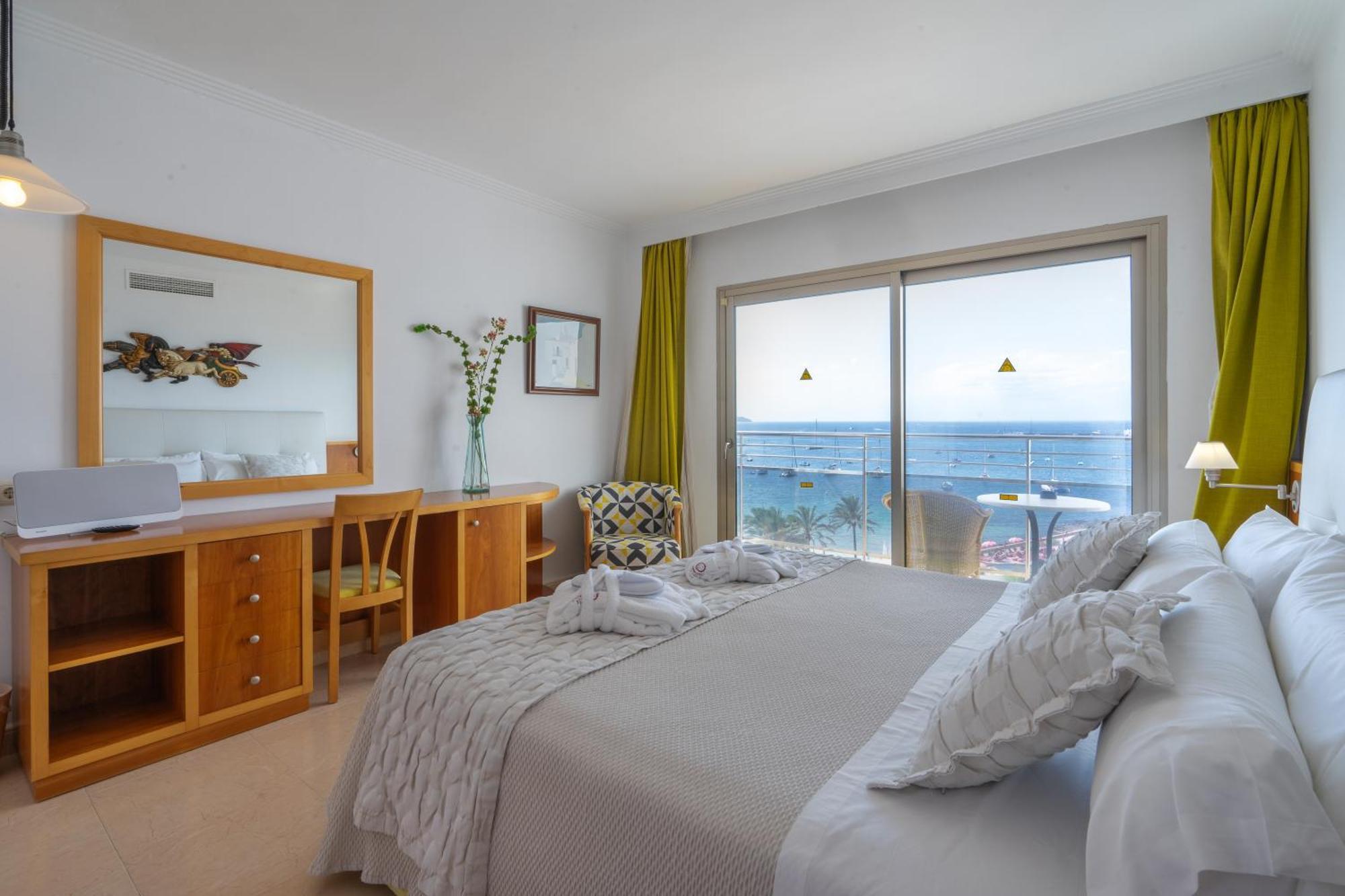 Bellamar Hotel Beach & Spa Sant Antoni de Portmany Quarto foto